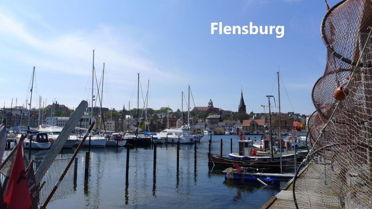 Seeblick I - Geraeumige 90Qm - Ganzes Haus - 50M Zum Naturstrand - Mit Terrasse Und Grossem Garten - Kueche Neu Glücksburg Exterior foto